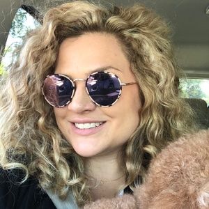 Meet your Posher, Kaitlyn